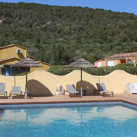 Mini Palombaggia - Piscine Chauffee Porto-Vecchio (Corsica)